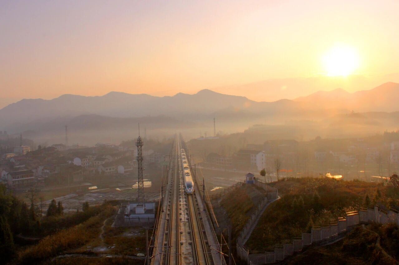【我们这一年】凝心聚力谋发展 实干笃行向未来——坪上镇2025年高质量发展答卷