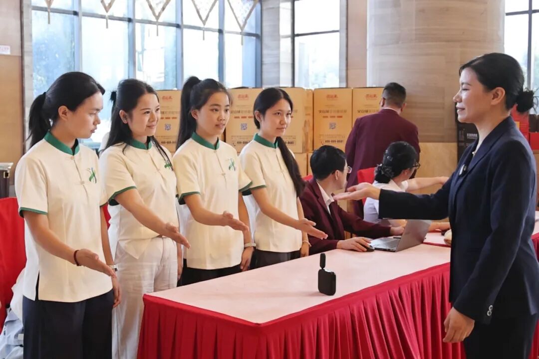 志愿者激情备战！让青春名片闪耀旅发大会